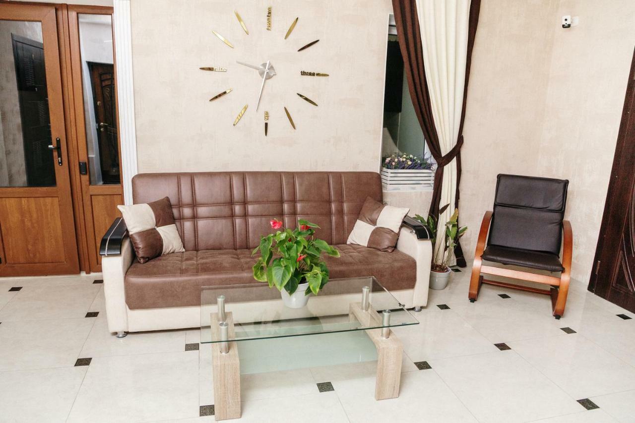 Mini Otel Cozy Patioオデッサ エクステリア 写真